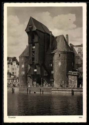 AK Danzig / Gdansk, Partie am Krantor