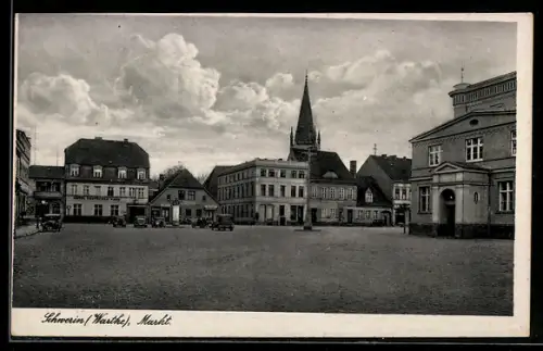AK Schwerin /Warthe, Marktplatz mit Hotel Deutsches Haus und Gasthaus