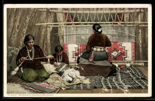 AK Making a Navaho Blanket, Indianerfrauen weben einen Teppich