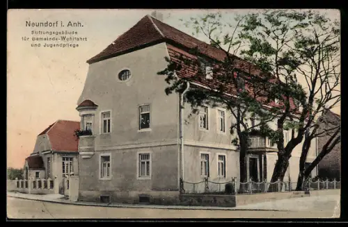 AK Neundorf i. Anh., Stiftungsgebäude für Gemeinde-Wohlfahrt und Jugendpflege