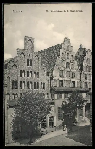 AK Rostock, Alte Giebelhäuser b. d. Nikolaikirche