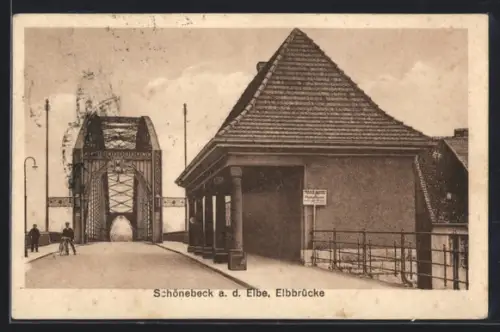 AK Schönebeck a. d. Elbe, Elbbrücke mit Brückenhäuschen