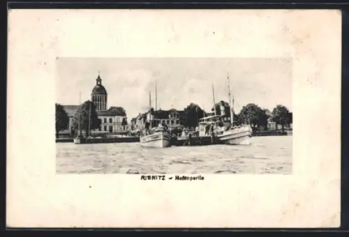 AK Ribnitz, Hafenpartie, Ortspanorama vom Wasser, Schiffe