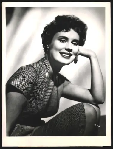 Fotografie Schauspielerin Antje Weisgerber als Ilse von Jagstfeld in Rittmeister Wronski, Grossformat 25 x 19cm