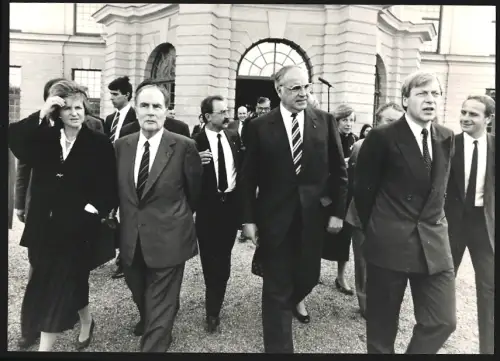 Fotografie Weizsäcker, Kohl und Diepgen laufen zusammen