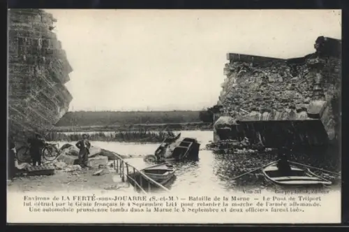 AK La Ferté-sous-Jouarre /S.-et-M., Bataille de la Marne, versinkendes Auto