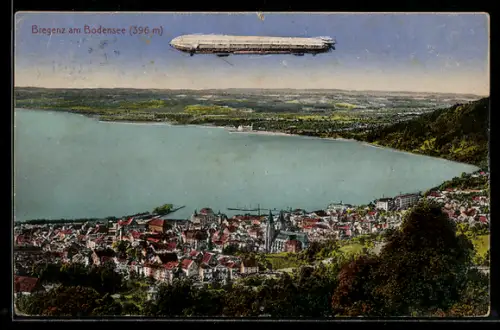 AK Bregenz am Bodensee, Zeppelin im Fluge über der Stadt