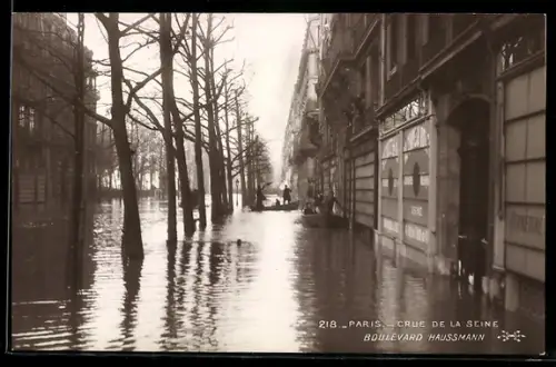 AK Paris, Crue de la Seine, Boulevard Haussmann