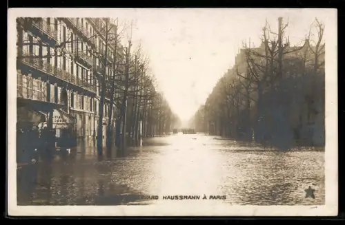 AK Paris, Hochwasser Januar 1910, Boulevard Haussmann