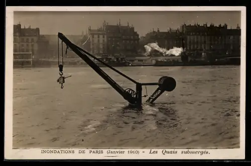 AK Paris, Inonde 1910, Les Quais submerges, überschwemmte Strasse durch Hochwasser