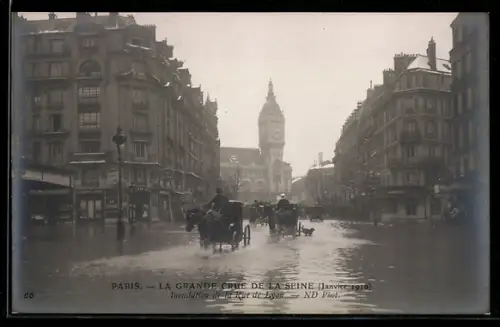 AK Paris, La Grande Crue de la Seine 1910, Inondation de la Rue de Lyon