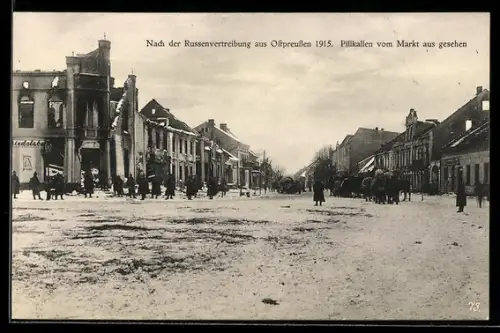 AK Pillkallen, Marktplatz mit zerstörten Häusern