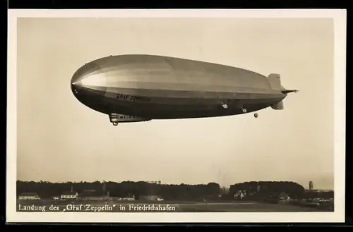 AK Friedrichshafen, LZ 127 Graf Zeppelin bei der Landung
