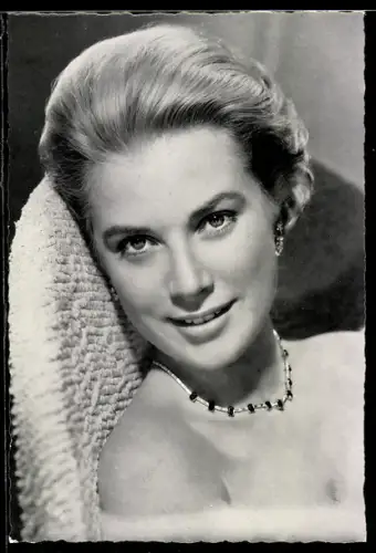 AK Schauspielerin Grace Kelly in der Nahaufnahme
