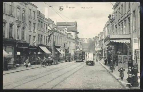AK Namur, Rue de Fer mit Strassenbahn und Geschäften