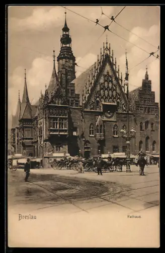 AK Breslau, Rathaus mit parkenden Droschken
