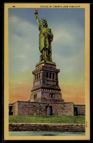 AK New York, Statue of Liberty, Freiheitsstatue auf Bedloe`s Island