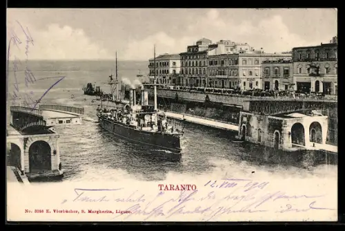 AK Taranto, Veduta del porto con nave a vapore