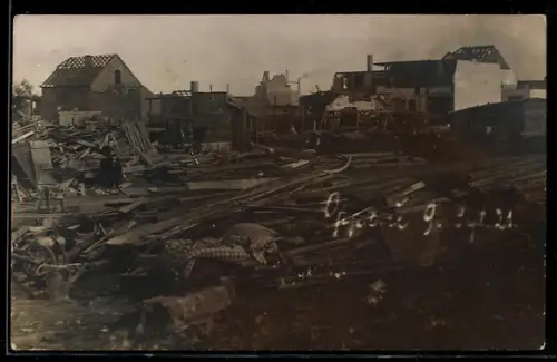 Foto-AK Oppau, Explosion der Stickstoff-Fabrik 21.9.1921, zerstörte Werksanlagen