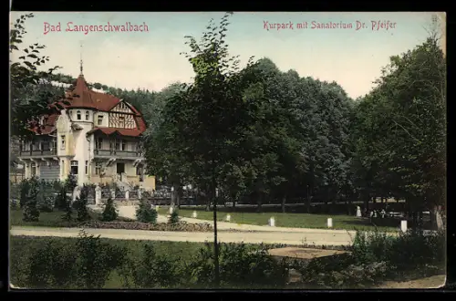 AK Bad Langenschwalbach, Kurpark mit Sanatorium Dr. Pfeifer