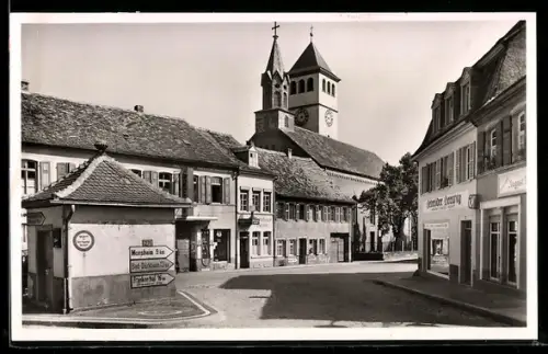 AK Grünstadt a. d. Weinstrasse, Kirche, Shell Tanksäule, Wegweiser Monsheim, Bad Dürkheim