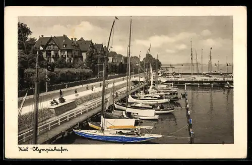AK Kiel, Olympiahafen, Segelboote, Uferpromenade