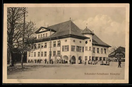 AK Bern-Bümpliz, Blick auf das Schulhaus