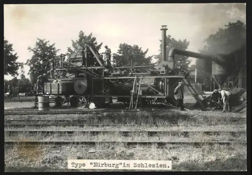 Fotografie Ansicht Freystadt i. Niederschlesien, Koker Analge für Strassenbau Typ Nürburg, Firma H. Krause Tiefbau