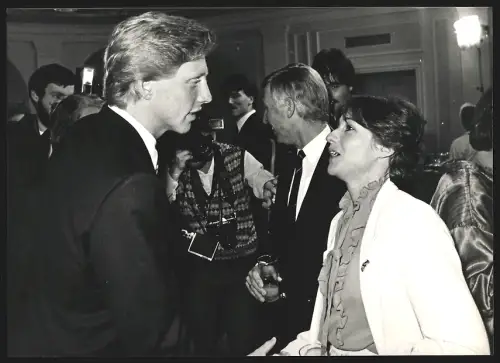 Fotografie Boris Becker mit Fechtweltmeisterin Cornelia Hanisch