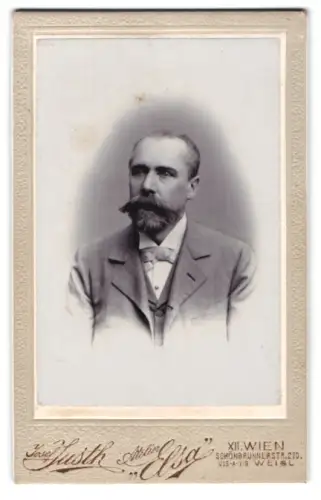 Fotografie Josef Justh, Wien, Schönbrunnerstrasse 270, Anton W. mit Bart