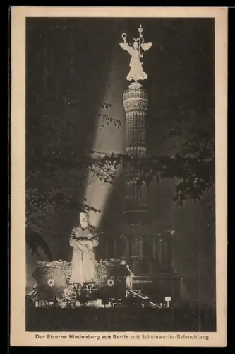 AK Berlin-Tiergarten, der Eiserne Hindenburg von Berlin mit Scheinwerfer-Beleuchtung