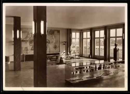 AK Wiesbaden-Biebrich, Kalle & Co. AG, Neues Verwaltungsgebäude, Innenansicht. Bauhaus