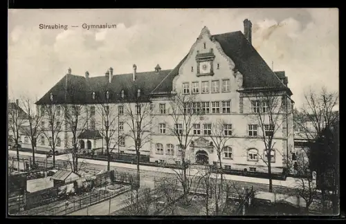 AK Straubing, Gymnasium