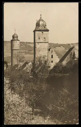 AK Ochsenfurt a. M., Ortspartie mit Kirche