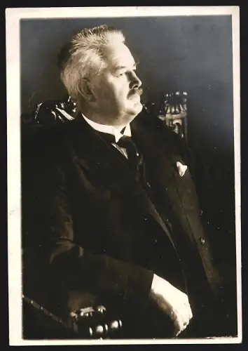Fotografie unbekannter Fotograf, Ansicht Schweinfurt, Dr. h. c. Sachs, Begrüder der Firma Fichtel & Sachs