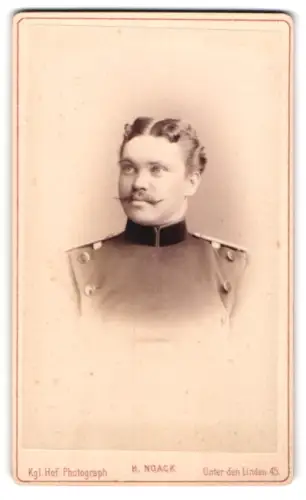 Fotografie H. Noack, Berlin, Portrait Hermann von Bloedau in Uniform