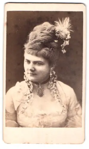 Fotografie Portrait Hermine Meyerhoff, österreichische Opernsängerin