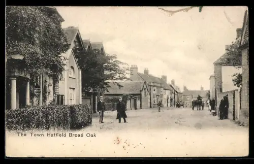 AK Hatfield, Broad Oak, The Town