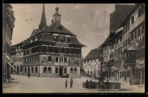 Foto-AK Stein am Rhein, Strassenpartie mit Geschäften