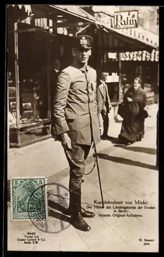 AK Berlin, Portrait von Kapitänleutnant von Mücke, Führer des Landungskorps der Emden