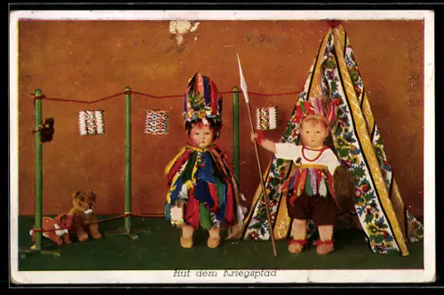 AK Auf dem Kriegspfad, Käthe Kruse-Puppen als Indianer