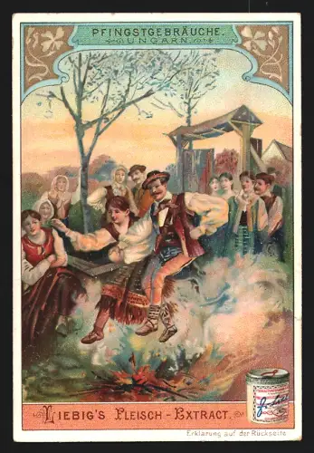 Sammelbild Liebig, Pfingstgebräuche, Ungarn, Paar springt über ein Pfingstfeuer