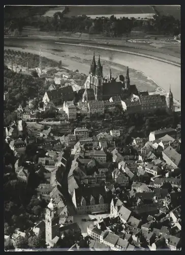 Fotografie Walter Hahn, Dresden, Ansicht Meissen /Elbe, Ortsansicht mit Dom aus der Luft