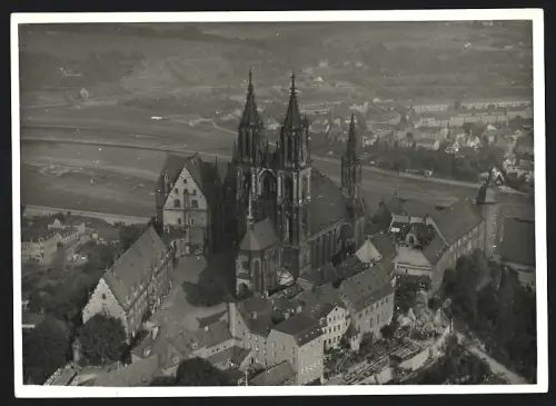 Fotografie Walter Hahn, Dresden, Ansicht Meissen /Elbe, Blick zum Dom gegen den Fluss