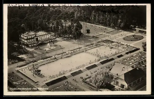AK Neu-Isenburg, Badegäste im Waldschwimmbad