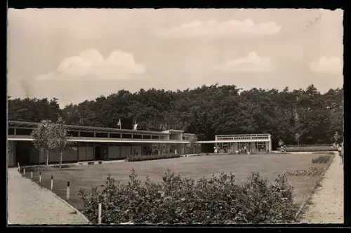 AK Walldorf /Baden, Waldschwimmbad