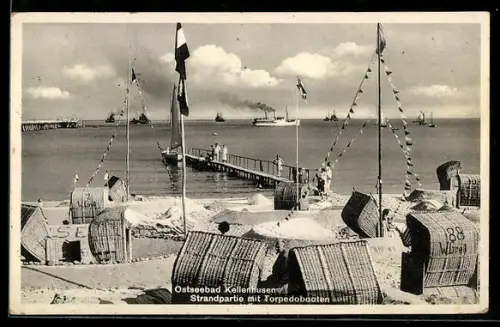 AK Kellenhusen, Ostseebad, Strandpartie mit Torpedobooten
