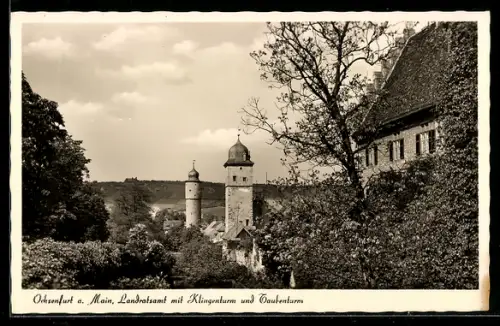 AK Ochsenfurt a. Main, Landratsamt mit Klingenturm und Taubenturm