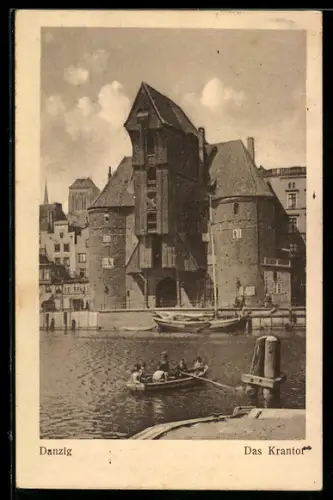 AK Danzig / Gdansk, Blick zum Krantor