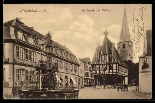AK Michelstadt i. O., Marktplatz, Rathaus, Brunnen